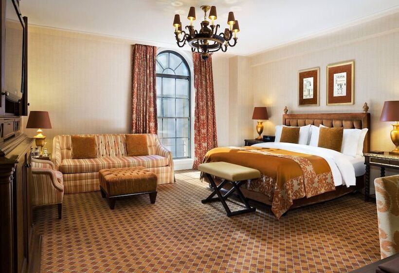 Superior Room Adapted for people with reduced mobility, The St. Regis Washington, D.c