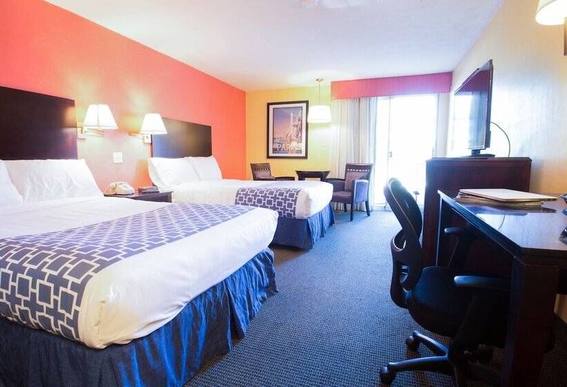 سوییت خانوادگی, The Tidewater Inn   Cape Cod