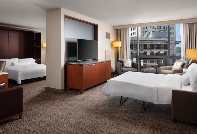 Standard Studio Double Bed, The Westin Cincinnati