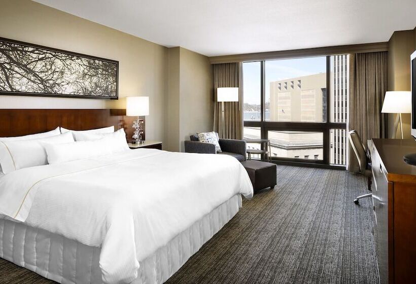 استودیوی استاندارد با تخت دوبل, The Westin Cincinnati