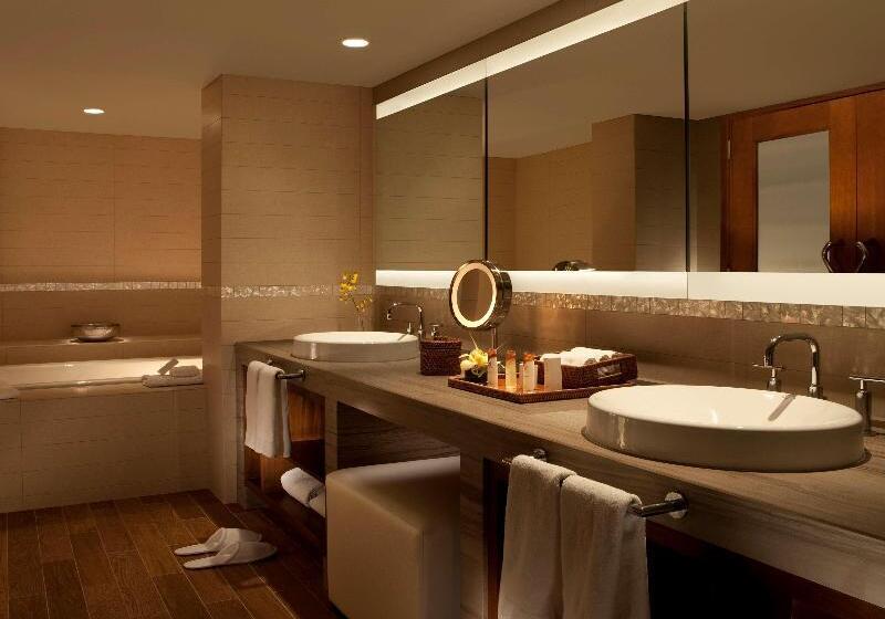 اتاق استاندارد, Trumbull Marriott Shelton