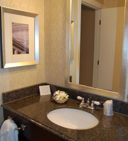 اتاق استاندارد با 2 تخت دوبل, Windsor Inn