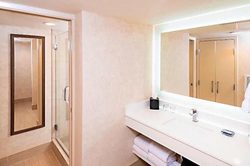 اتاق استاندارد, Phoenix Marriott Resort Tempe At The Buttes