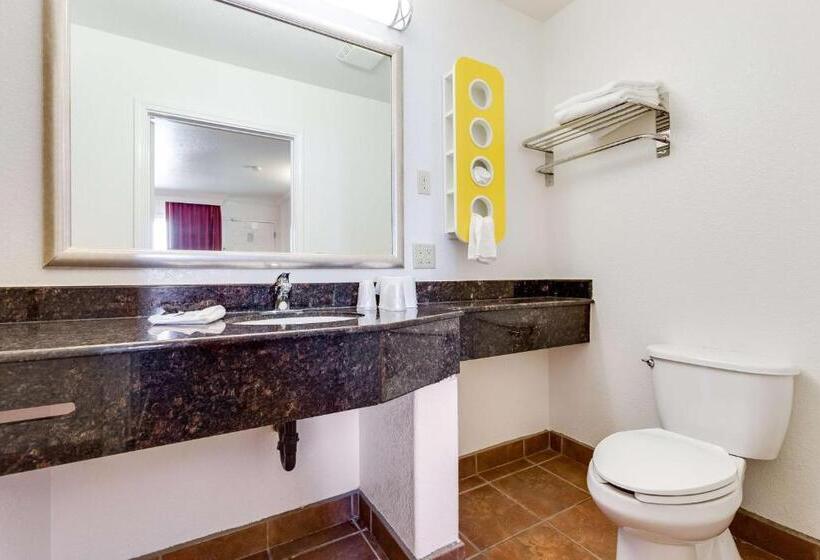 اتاق لوکس چهار تخته, Motel 6 San Jose, Ca   Convention Center