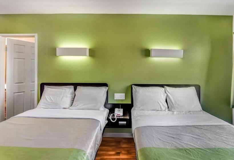 اتاق لوکس, Motel 6visalia, Ca