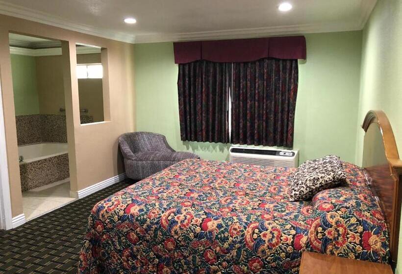 سوئیت دلوکس 2 خوابه, American Inn & Suites Lax