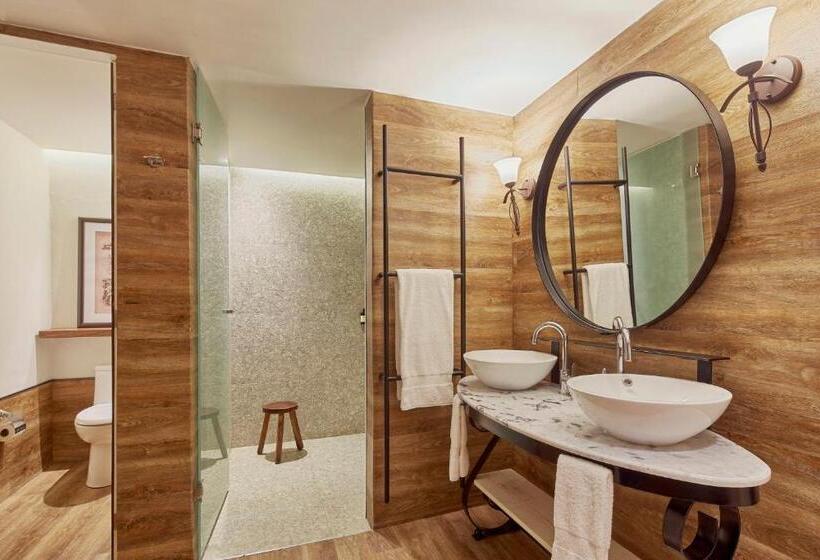 اتاق لوکس, Fiesta Americana Hacienda Galindo Resort & Spa