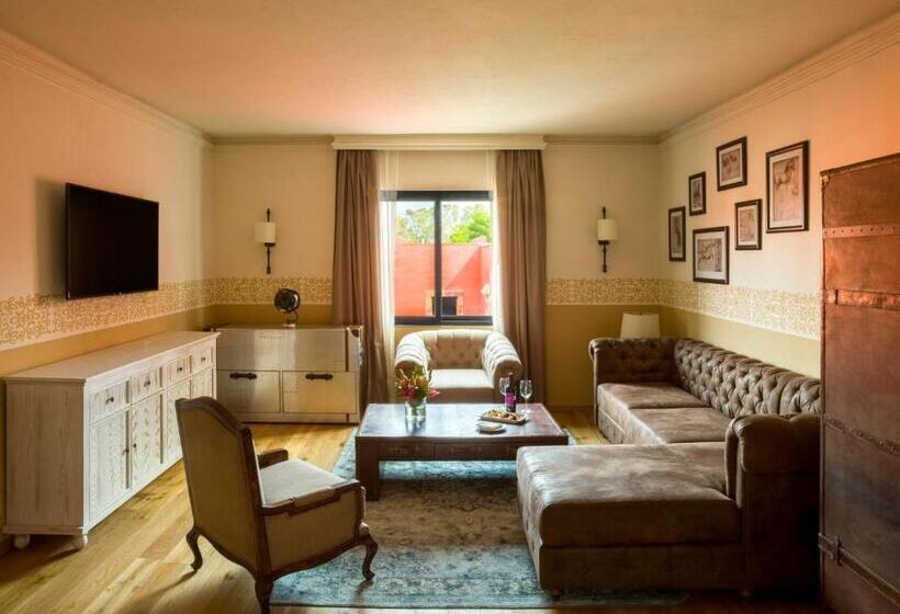 Suite King Bed, Fiesta Americana Hacienda Galindo