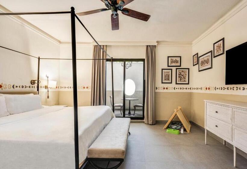 اتاق سوپریور با تخت بزرگ, Fiesta Americana Hacienda Galindo Resort & Spa