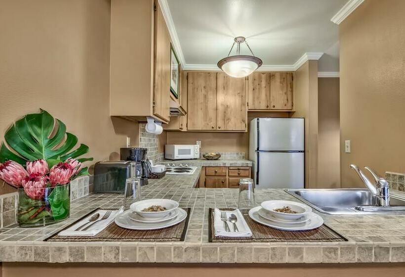 سوییت لوکس, Forest Suites Resort At The Heavenly Village