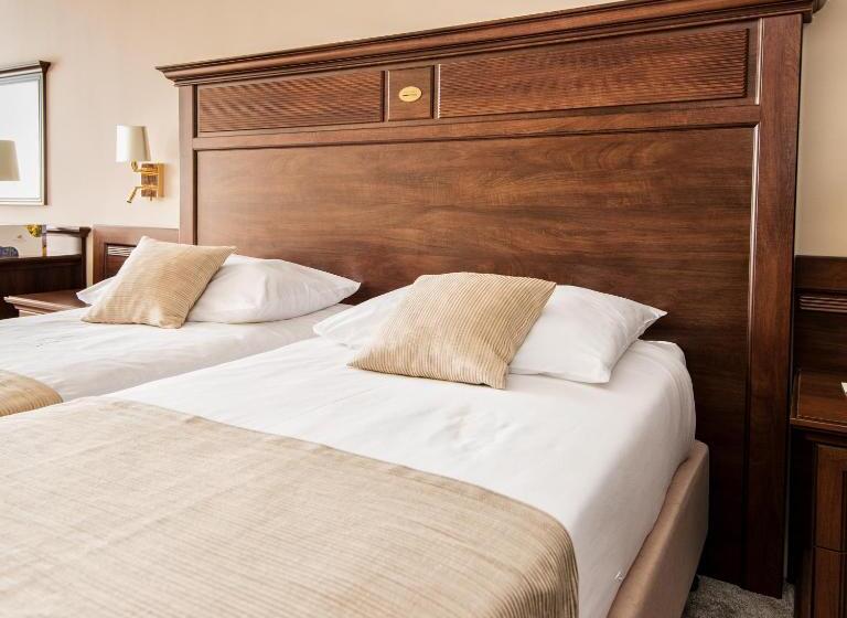 اتاق استاندارد با چشم‌انداز باغ, Grand Hotel Neum Wellness & Spa