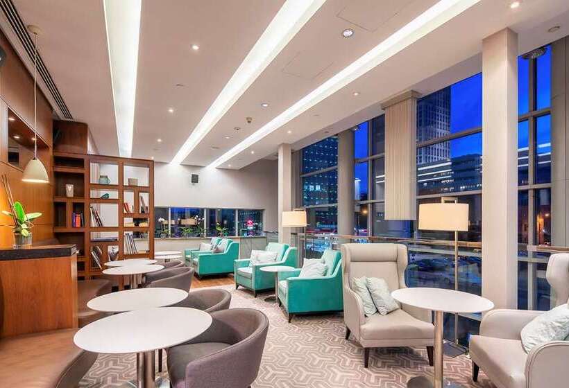 اتاق اجرایی با تخت بزرگ, Hilton Imperial Dubrovnik