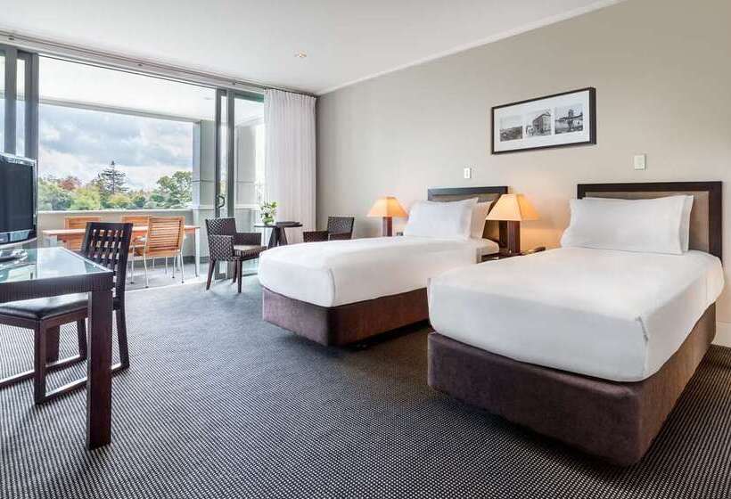 اتاق استاندارد با چشم‌انداز دریا, Hilton Imperial Dubrovnik