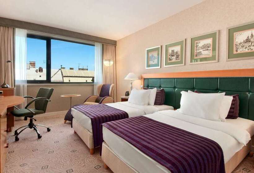 اتاق استاندارد با چشم‌انداز دریا, Hilton Imperial Dubrovnik