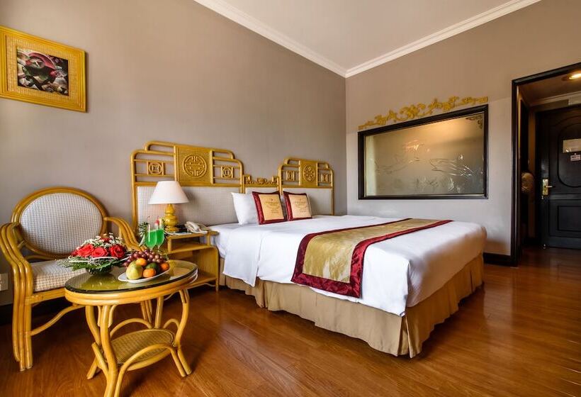 اتاق لوکس با چشم‌انداز باغ, Huong Giang Hotel Resort & Spa