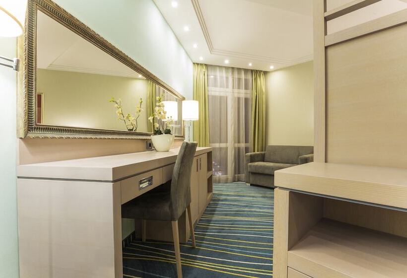 اتاق اجرایی, Kopernikus Hotel Prag