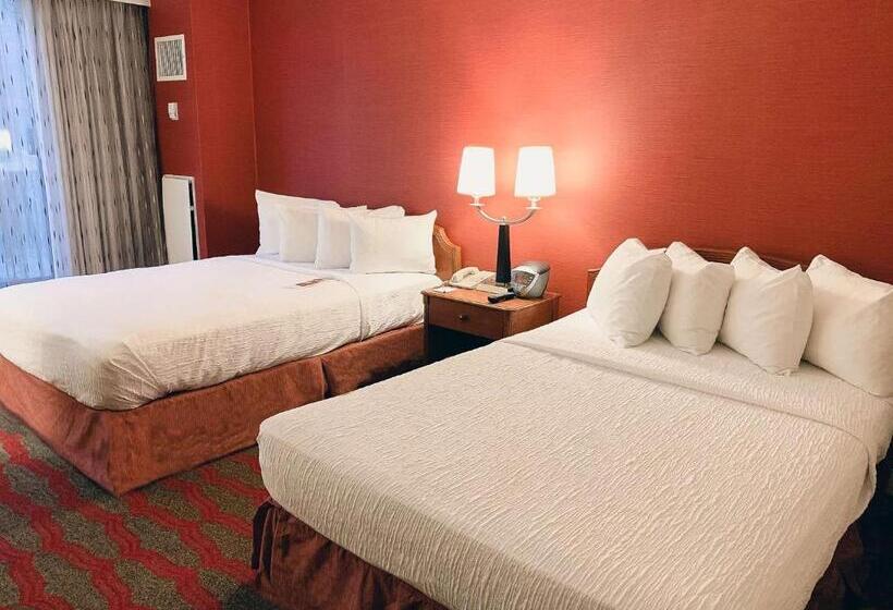 Standard Room, Laguardia Plaza