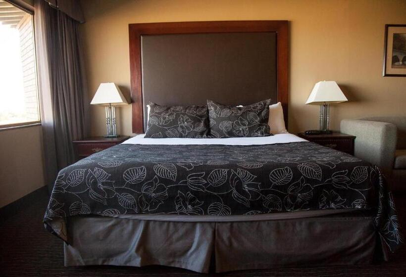 Chambre Deluxe King Size, Medicine Hat Lodge, Trademark Collection By Wyndham