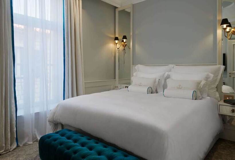 سوییت لوکس, Palace Elisabeth, Hvar Heritage Hotel   The Leading Hotels Of The World