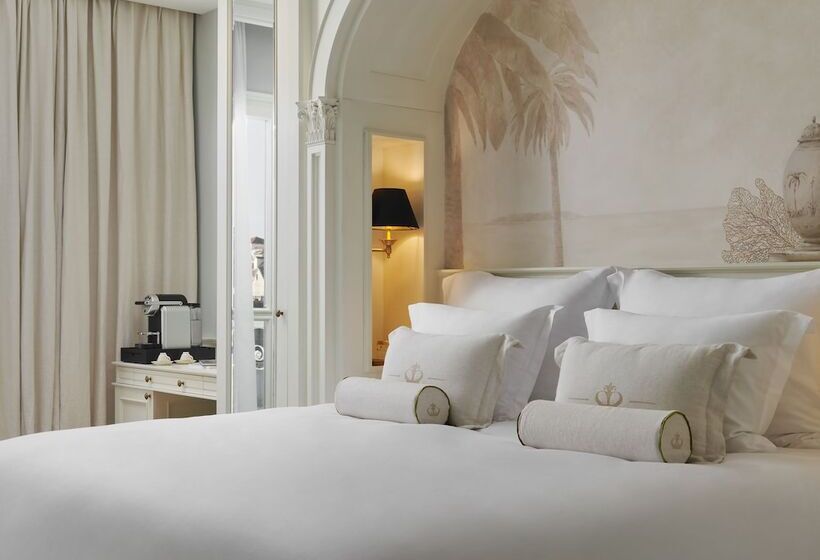 سوییت با چشم‌انداز دریا, Palace Elisabeth, Hvar Heritage Hotel   The Leading Hotels Of The World