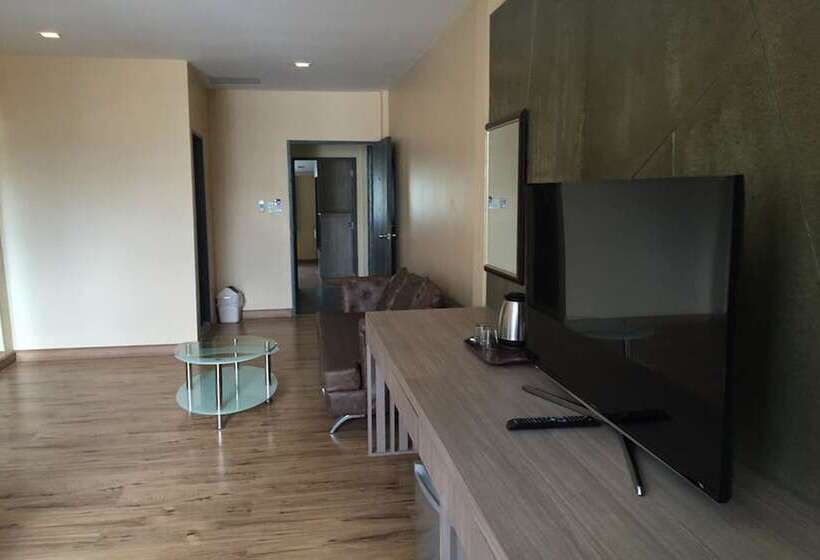 اتاق استاندارد, S A F E Residence Patong