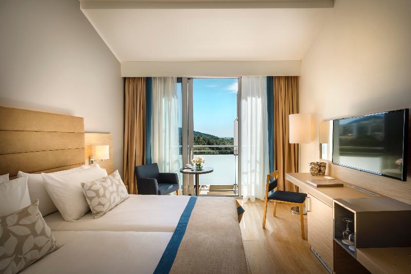 اتاق کلاسیک, Valamar Argosy