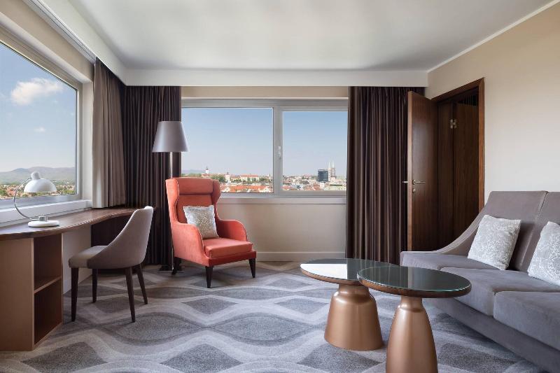 سوئیت اجرایی با تخت کینگ, The Westin Zagreb