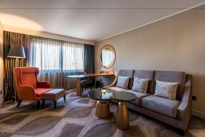 سوئیت اجرایی با تخت کینگ, The Westin Zagreb