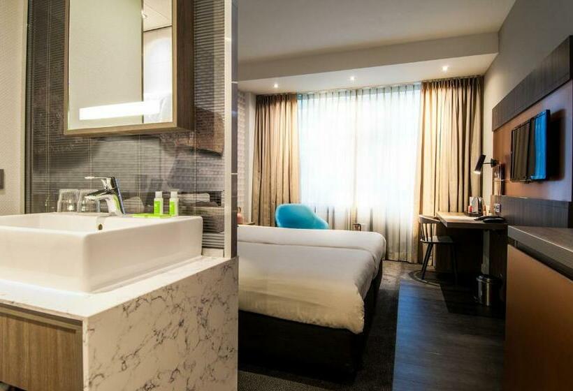 اتاق راحتی, Golden Tulip Leiden Centre