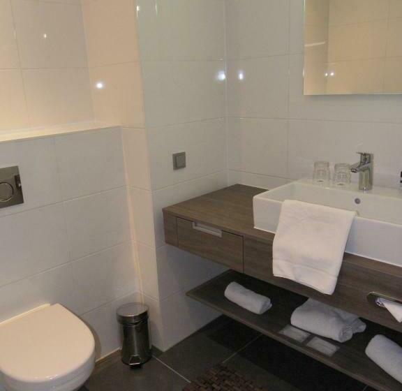 اتاق راحتی, Golden Tulip Leiden Centre