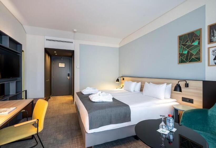 اتاق استاندارد با تخت بزرگ, Holiday Inn Hasselt, An Ihg