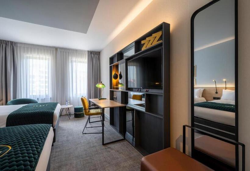 اتاق استاندارد با 2 تخت دوبل, Holiday Inn Hasselt, An Ihg