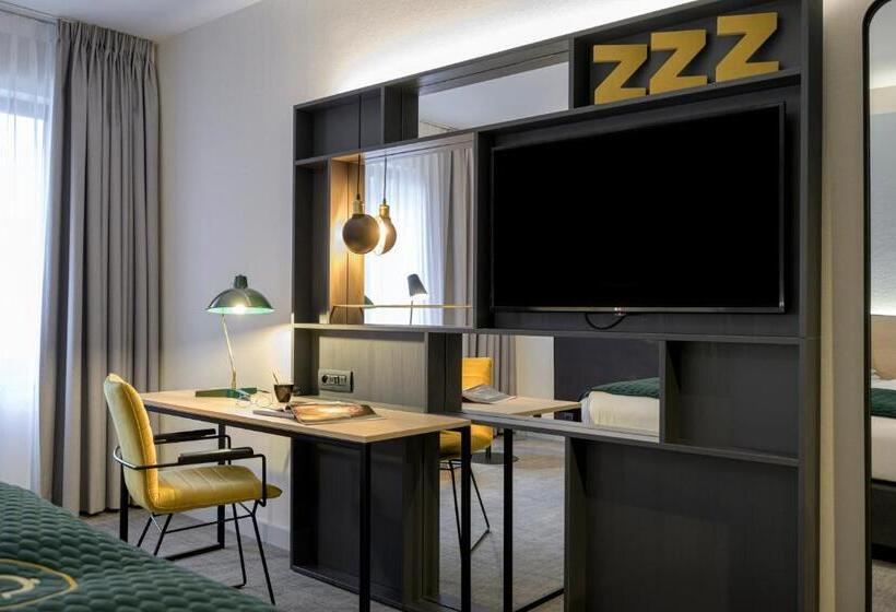 اتاق استاندارد با تخت بزرگ, Holiday Inn Hasselt, An Ihg