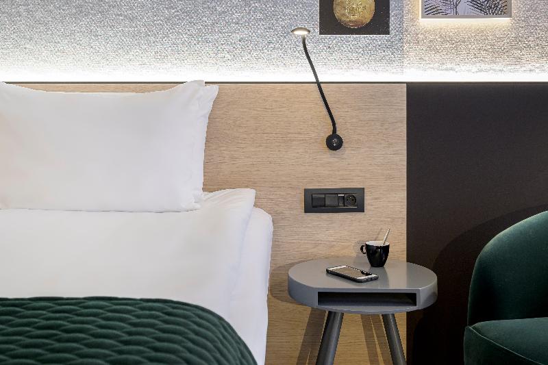 اتاق استاندارد با تخت بزرگ, Holiday Inn Hasselt, An Ihg