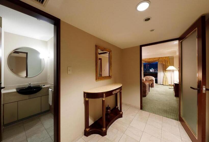 سوئیت پریمیوم, Premier Hotel  Tsubaki  Sapporo