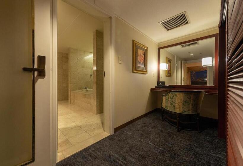 سوئیت رویال, Premier Hotel  Tsubaki  Sapporo
