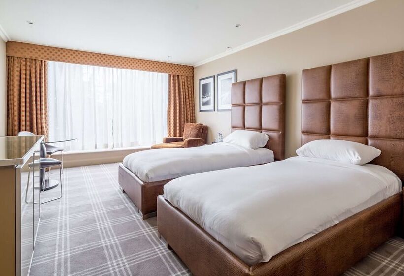 اتاق پرمیوم, Radisson Blu Hotel, London Heathrow