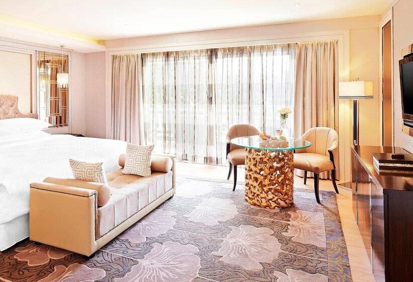 Президентский Люкс, Sheraton Bandung Hotel & Towers
