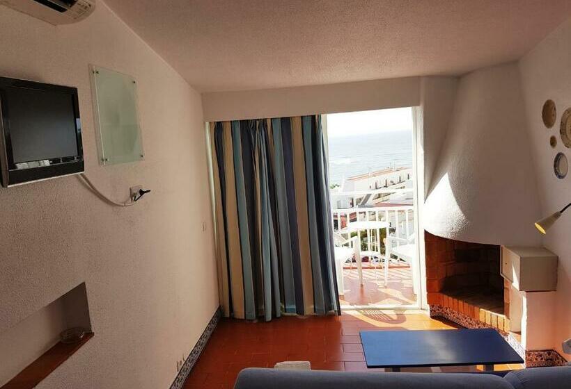 Апартаменты 1 Спальня Вид на Море, Apartamentos Turisticos Soldoiro