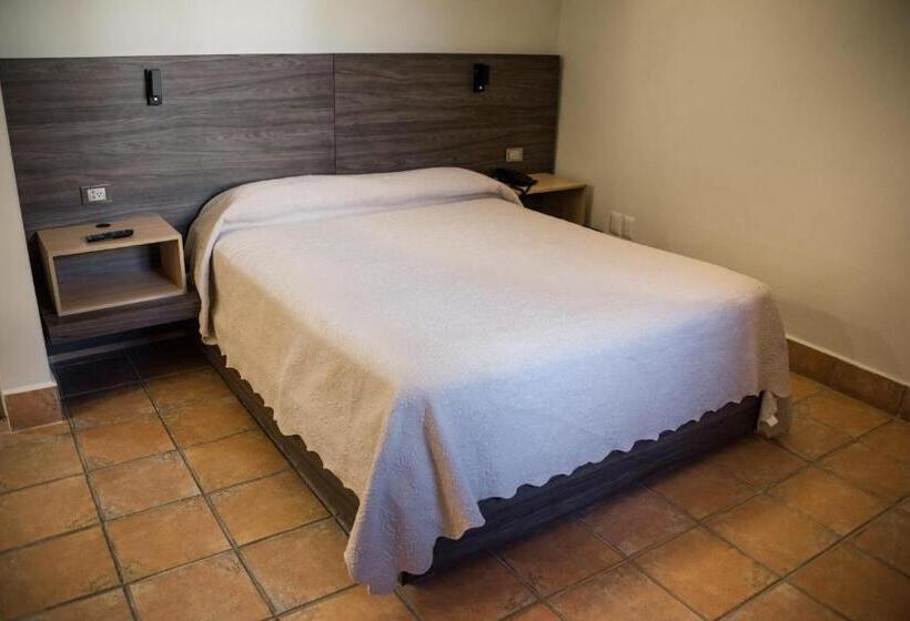اتاق استاندارد, Boutique Naura Centro