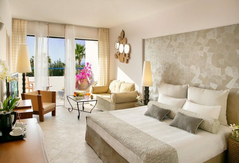 اتاق پرمیوم با چشم‌انداز دریا, Azia Resort & Spa