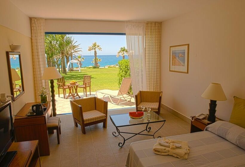 اتاق پرمیوم با چشم‌انداز دریا, Azia Resort & Spa