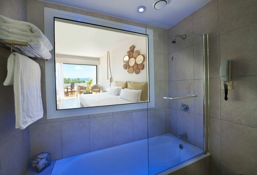 اتاق استاندارد با چشم‌انداز دریا, Azia Resort & Spa