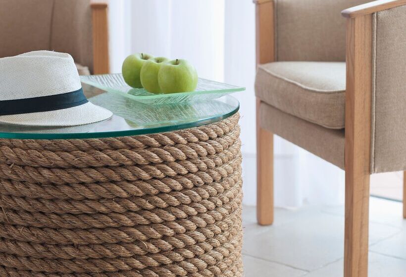 سوییت خانوادگی, Azia Resort & Spa