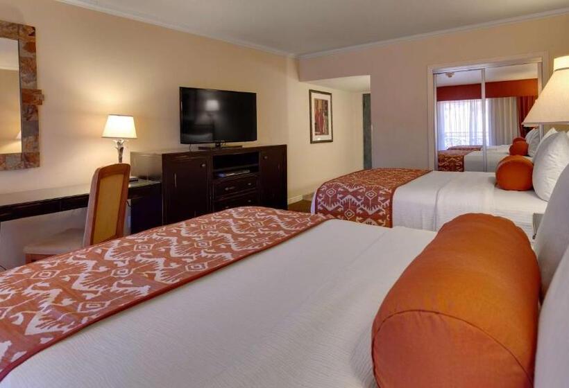 Standard Room with Balcony, Best Western Plus Arroyo Roble & Creekside Villas