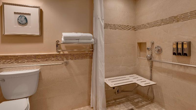 اتاق استاندارد, Best Western Plus Arroyo Roble & Creekside Villas