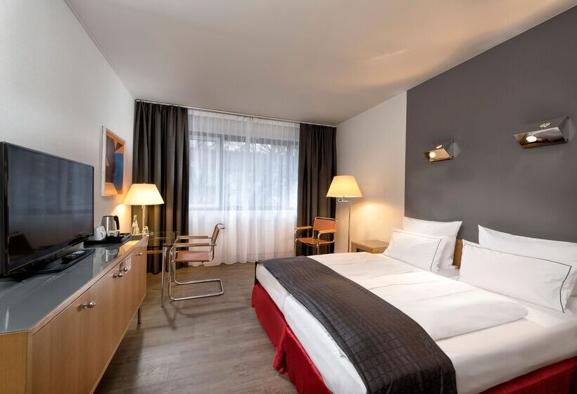 اتاق استاندارد, Holiday Inn Berlin Citywest