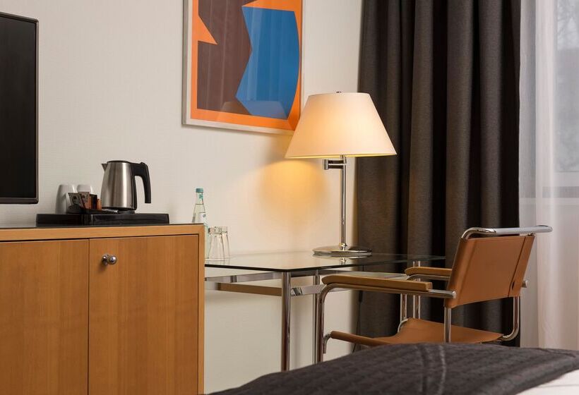 اتاق استاندارد, Holiday Inn Berlin Citywest