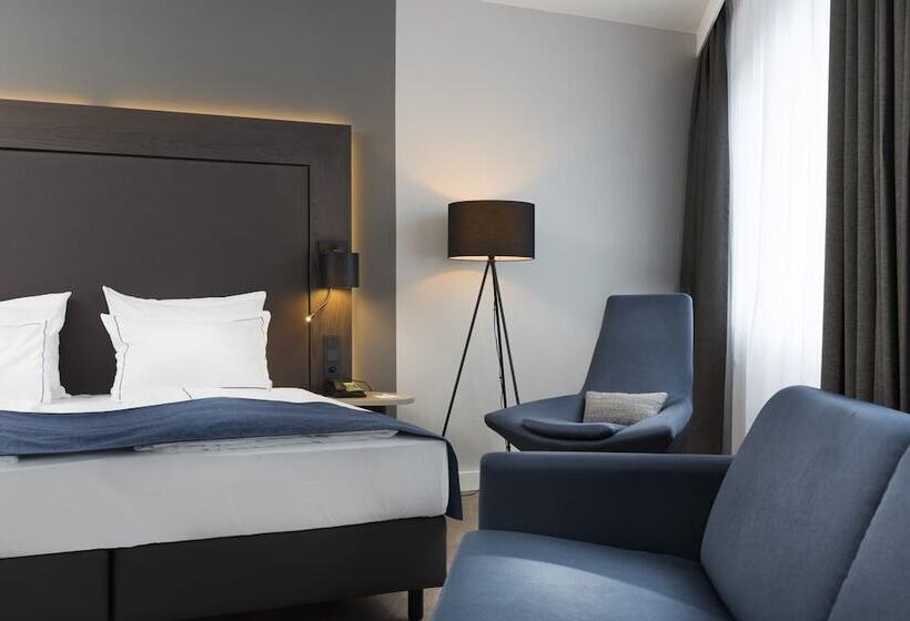 Quarto Estandar, Holiday Inn Berlin Citywest