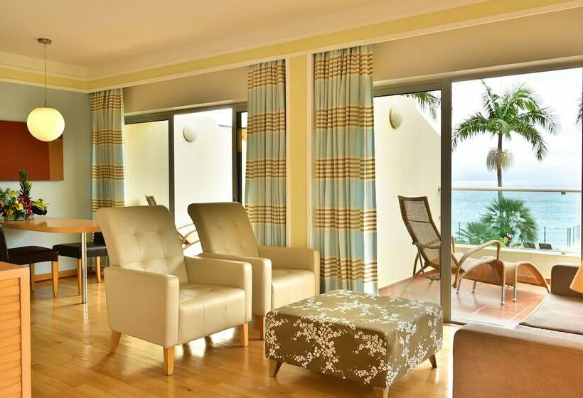 جناح جونيور سوبريور, Pestana Carlton Madeira Ocean Resort